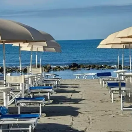 Penthouse Salus Sea View Terrace * Ostia