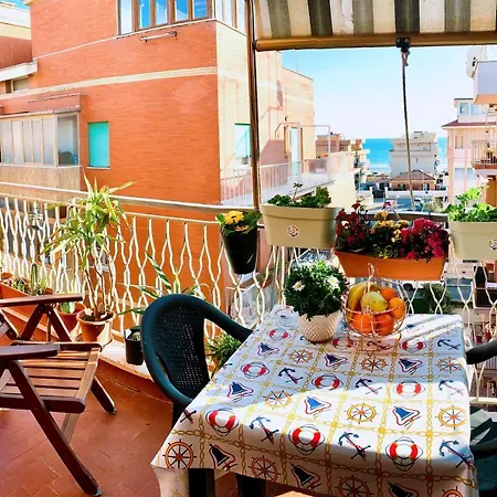 Penthouse Salus Sea View Terrace Apartman *